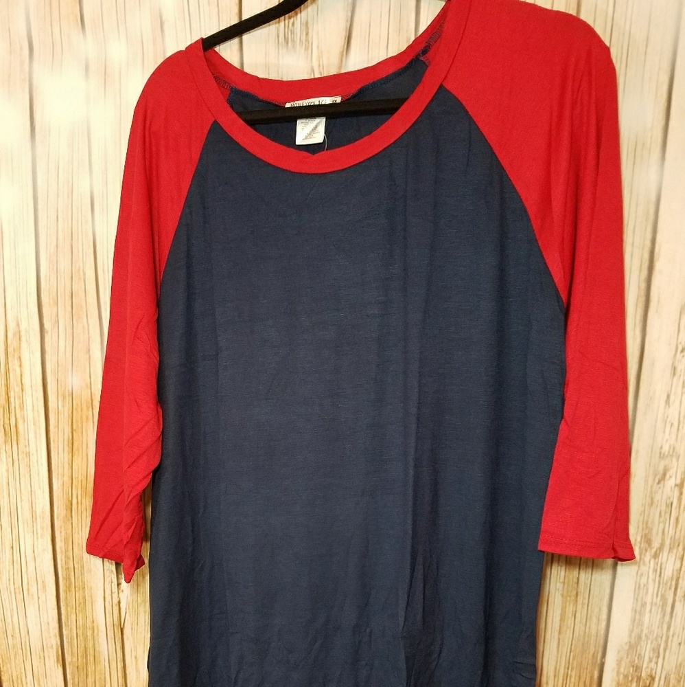 Raglan - Picture 3 of 4